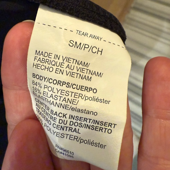 Under Armour Women's Black Ski Jacket - Picture 6 of 7